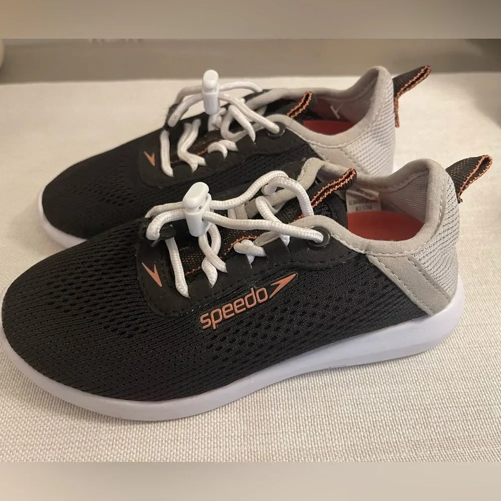 Speedo Girls Water Shoes Size 11/12‎